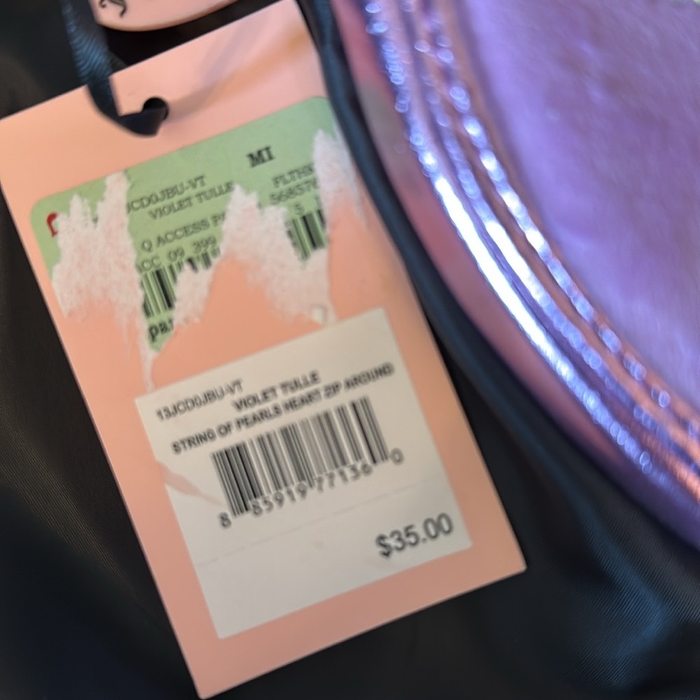 Juicy Couture Pink Heart Pouch purse - Picture 2 of 5